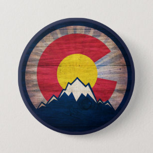 Badge Rond 7,6 Cm Bois rustique Colorado drapeau montagnes pin bouto