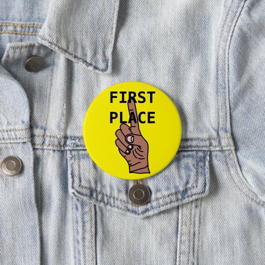 Badge Rond 7,6 Cm Bouton PREMIER LIEU (En situation)