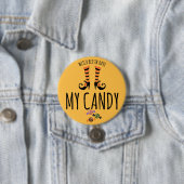 Badge Rond 7,6 Cm Bouton rond Halloween Witch Candy 3 pouces (En situation)
