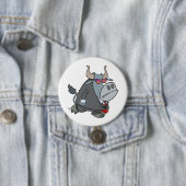 Badge Rond 7,6 Cm Business Bull cool en costume avec lunettes de sol (En situation)