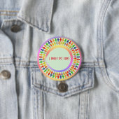 Badge Rond 7,6 Cm Campagne artistique de soutien - (En situation)