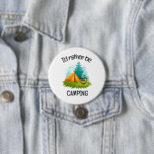 Badge Rond 7,6 Cm Camping Design (En situation)