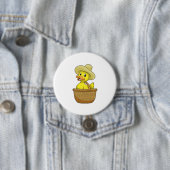 Badge Rond 7,6 Cm Canard comme fermier avec panier (En situation)