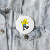 Badge Rond 7,6 Cm Canard en fermier avec des bottes (En situation)