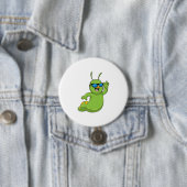 Badge Rond 7,6 Cm Caterpillar avec lunettes de soleil (En situation)