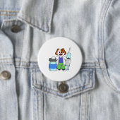 Badge Rond 7,6 Cm Chien comme docteur avec seringue (En situation)