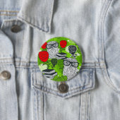 Badge Rond 7,6 Cm Chouette en roses rouges (En situation)