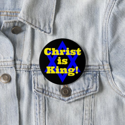 Badge Rond 7,6 Cm Christ est Roi ! (En situation)