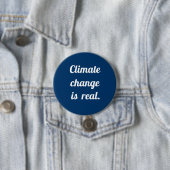 Badge Rond 7,6 Cm Climate Change:  Prussian Blue Button (En situation)