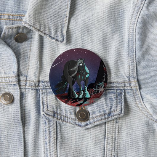 Badge Rond 7,6 Cm Coeur tzigane ~ (En situation)