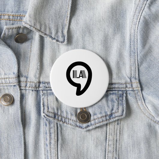Badge Rond 7,6 Cm CommaLa - Kamala (En situation)