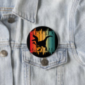 BADGE ROND 7,6 CM COUCHER DE SOLEIL DE DINOSAURE 2 (En situation)