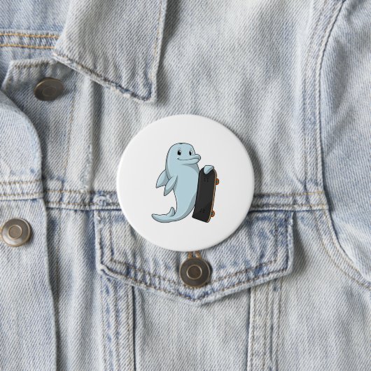 Badge Rond 7,6 Cm Dauphin en patinage avec skateboard (En situation)