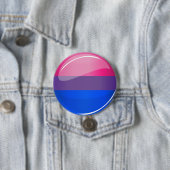 Badge Rond 7,6 Cm Drapeau de bisexualité ronde brillante (En situation)