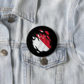 Badge Rond 7,6 Cm Drapeau déchiré de Singapour (En situation)