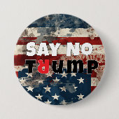 Badge Rond 7,6 Cm Drapeau du slogan anti-trump (Devant)