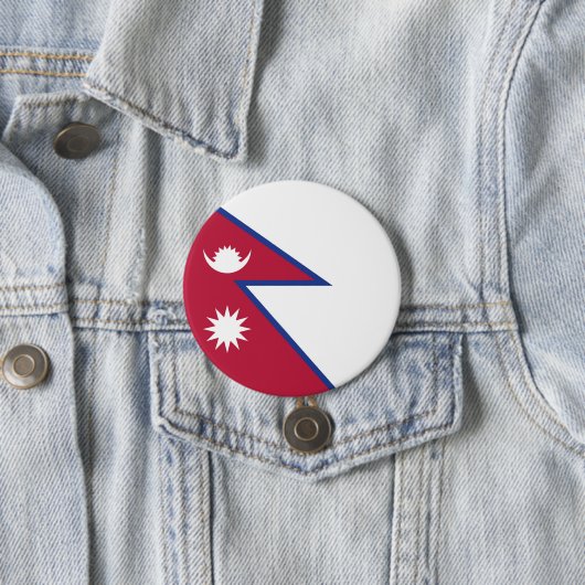 Badge Rond 7,6 Cm Drapeau népalais (En situation)