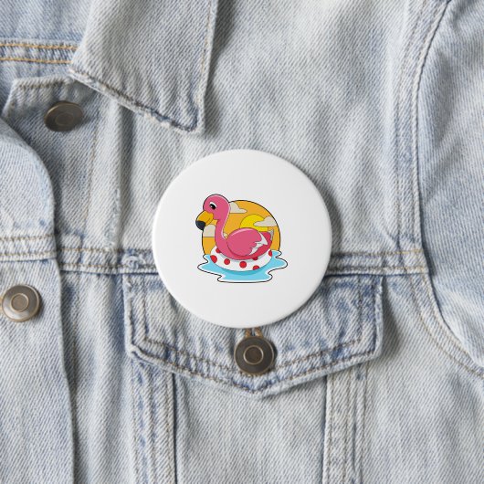 Badge Rond 7,6 Cm Flamingo at Swimming with Lifebuoy (En situation)