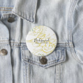 Badge Rond 7,6 Cm Fleurs de soleil modernes Mariage d'or Sage (En situation)