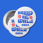 Badge Rond 7,6 Cm Fleurs rétro Harris & Walz<br><div class="desc">Bouton rond de fleurs rouges Harris & Walz Retro. 2024 est modifiable.</div>