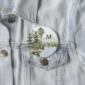 Badge Rond 7,6 Cm Forêt de pin vert monogramme et lac (En situation)