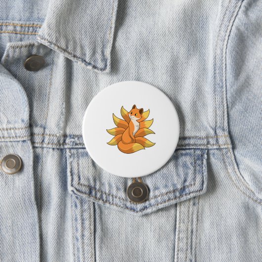 Badge Rond 7,6 Cm Fox avec 9 queues Fox (En situation)