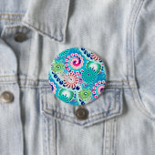 Badge Rond 7,6 Cm Fractal swirl pattern, turquoise, pink, multi (En situation)