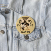 Badge Rond 7,6 Cm Hillary a la poussière abrasive (En situation)