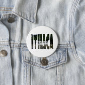 Badge Rond 7,6 Cm Ithaca est Gorges (En situation)