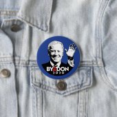 BADGE ROND 7,6 CM JOE BYE DON (En situation)