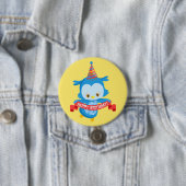 Badge Rond 7,6 Cm Joyeux hibou d'anniversaire (En situation)