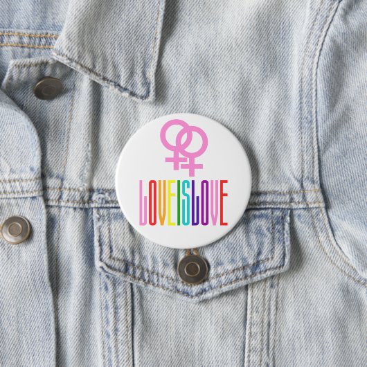 Badge Rond 7,6 Cm L'amour est amour LGBT Pride Lesbian Love Rainbow (En situation)