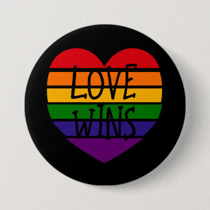 Badge Rond 7,6 Cm L'amour gagne Rainbow Heart