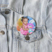 Badge Rond 7,6 Cm Le ęr ANNIVERSAIRE de NAELANI ! (En situation)