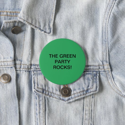 BADGE ROND 7,6 CM LES ROCHES DE PARTI VERT ! (En situation)
