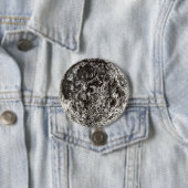 Badge Rond 7,6 Cm Lune (En situation)