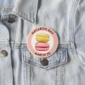 Badge Rond 7,6 Cm Macaron Day, macarons (En situation)