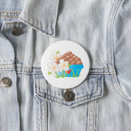 Badge Rond 7,6 Cm Oeufs en Bleu avec Fleurs et Coeur (En situation)