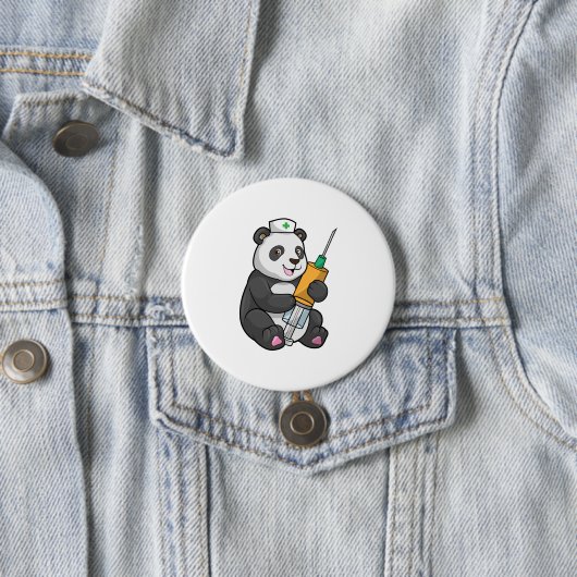 Badge Rond 7,6 Cm Panda comme infirmière avec seringue (En situation)