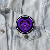 Badge Rond 7,6 Cm Parapluie violet & coeurs .7 (En situation)