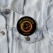 Badge Rond 7,6 Cm Personnalisé 2024 TOTAL SOLAR ECLIPSE (En situation)
