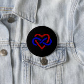Badge Rond 7,6 Cm Polyamory Stolz-Unendlichkeits-Herz  (En situation)