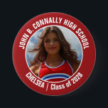 Badge Rond 7,6 Cm Pom-pom girl Rouge Photo High School Spirit<br><div class="desc">Ce cadeau photo de pom-pom girl cool customisé au lycée présente une typographie blanche du nom de votre équipe et du joueur sur un bouton rouge. Personnalisez avec la photo de votre élève et l'année de classe en tant que parent encourageant fier. Un père et une mère peuvent porter ces...</div>