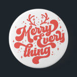 Badge Rond 7,6 Cm Retro Red White Merry tout Joyeux Noël<br><div class="desc">Retro Joyeux tout Joyeux Noël ! Ce design est parfait pour n'importe quelle période de l'année ! Que ce soit un jour férié ou non,  c'est une excellente façon de montrer votre joie de Noël. Offrez-vous un joyeux Noël à vos amis et à votre famille!</div>