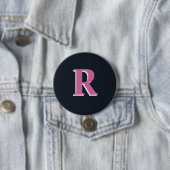 Badge Rond 7,6 Cm Robe rose marine profonde monogrammed (En situation)