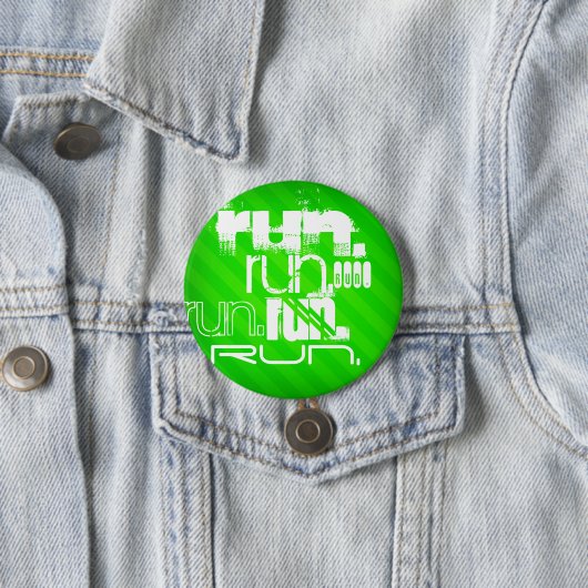 Badge Rond 7,6 Cm Run ; Grandes vertes néon (En situation)