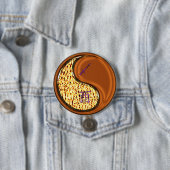 Badge Rond 7,6 Cm Sagittaire & Coq de Bois (En situation)