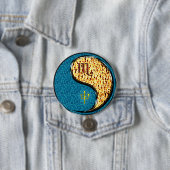 Badge Rond 7,6 Cm Scorpion & Singe de Feu (En situation)