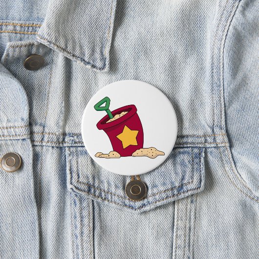 Badge Rond 7,6 Cm Seau de sable rouge avec étoile et pelle