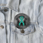 Badge Rond 7,6 Cm Sensibilisation turquoise au soutien du carbone (En situation)